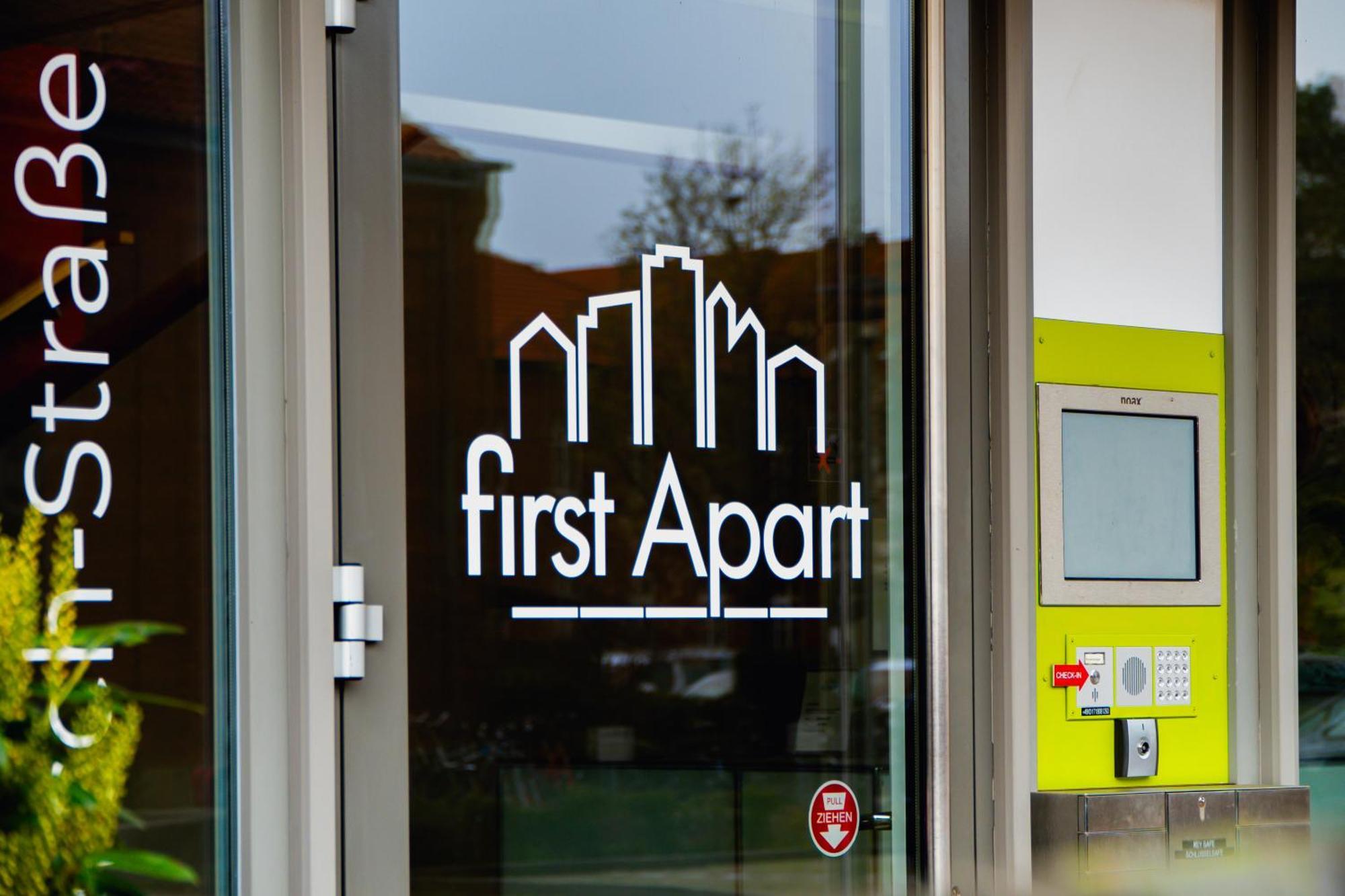 First Apart Erlangen Ngoại thất bức ảnh